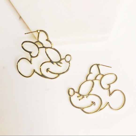 Disney Jewelry - New 💛 Gold Minnie Head Earrings